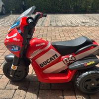 Moto elettrica da bambino