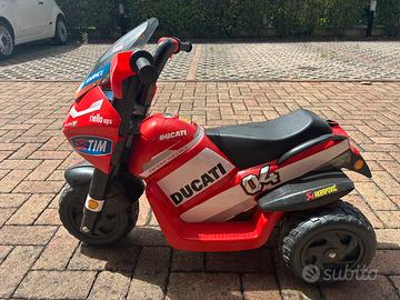 Moto elettrica da bambino