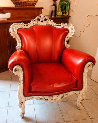 Poltrone vintage in pelle rossa stile barocco