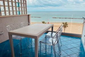 Bilocale fronte mare lungomare Colombo Termoli