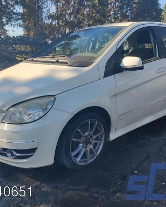 MERCEDES CLASSE B W245 B 200 CDI 140CV -ricambi