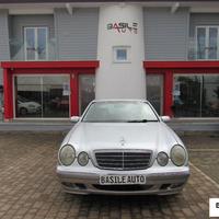 MERCEDES - Classe E - 200 Kompressor Avantgarde