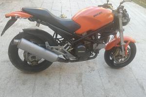 DUCATI MONSTER 748