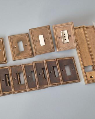 Placchette ottone per interruttori luci e prese