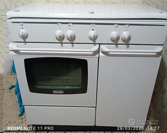 Cucina+ forno con vano bombola € 200