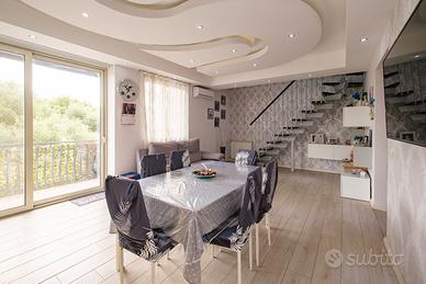 Appartamento con terrazzo vista mare - Valverde