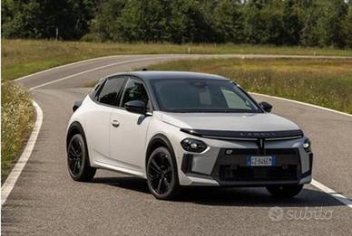 Lancia Ypsilon Nuova 100% Elettrica - Pack Te...