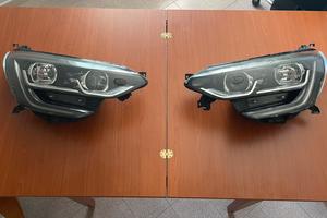Fari Renault Megane IV e centraline LED