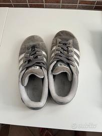 Stock scarpe adidas 31