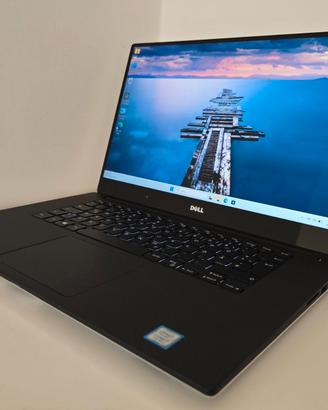 Dell Precision 5520..i7-7820HQ..RAM 32..SSD 512.