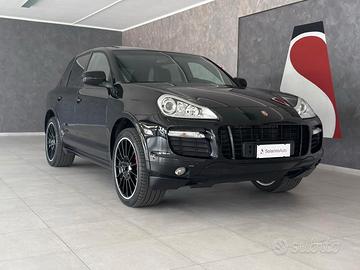 Porsche Cayenne 4.8 GTS