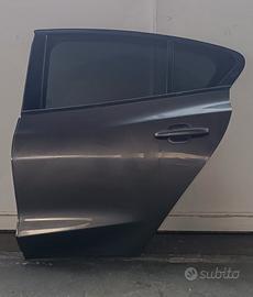 Porta posteriore sinistra Ford Focus