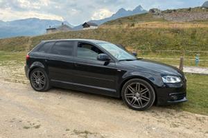 AUDI A3 SPB 1.6 TDI 105 CV CR Ambition