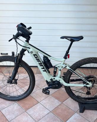 E-BIKE GIANT STANCE E+