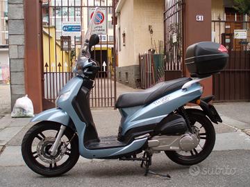 Peugeot Tweet 150 ie ABS