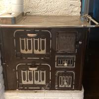 Stufa economica a legna