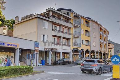 Appartamento di 140 m² con più di 5 locali a Laven