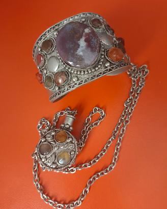 Set gioielli vintage portaprofumo e bracciale 