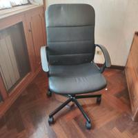 Poltrona ufficio con rotelle