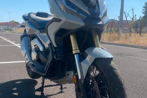 Honda xadv750