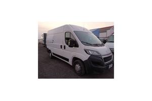 Peugeot Boxer 330