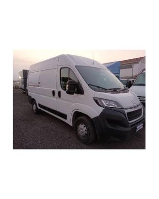 Peugeot Boxer 330