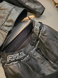 Tuta da moto in pelle