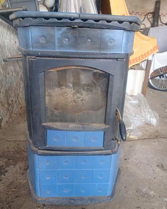 Stufa a legna Lincar Monella 175 + tubi acciaio