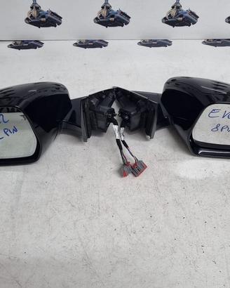 Specchietto dx o sx land rover evoque 2023