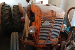 TRATTORE USATO D'EPOCA FIAT R 25 CAVALLI