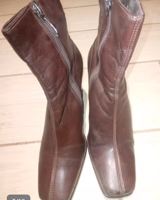 Stivaletti marrone donna 