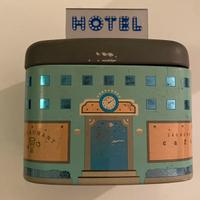 Scatola di latta San-X Giappone vintage