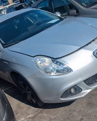 ALFA ROMEO GIULIETTA 2010-2013 2.0 JTDm-2 5P
