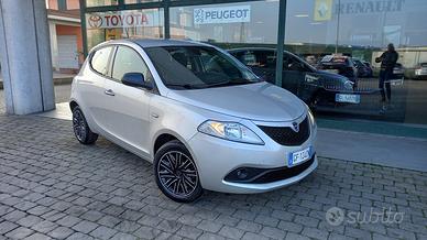 Lancia Ypsilon 1.0 FireFly 5 porte S&S Hybrid Gold