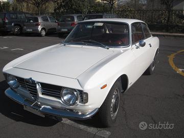 Alfa Romeo Giulia sprint gt veloce 1600 scalino