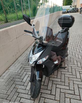 Kymco New Agility 125 + 16 full + antifurto
