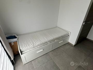 DIVANO LETTO IKEA BRIMNES