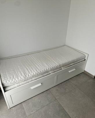 DIVANO LETTO IKEA BRIMNES