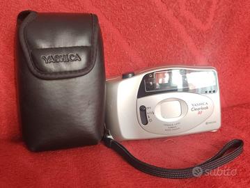Macchina fotografica analogica Yashica Clearlook A