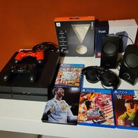 Ps4 completa+ accessori
