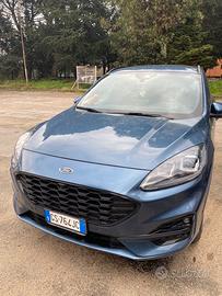 Ford Kuga 2500 Ibrida