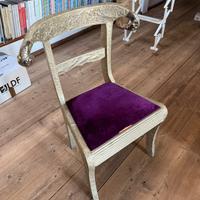 Sedia indiana vintage in metallo inciso stile Raj