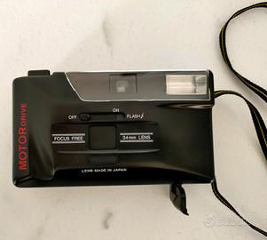 Fotocamera analogica compatta Irradio anni '80-'90