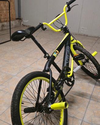 BMX Freestyle 20" VR46