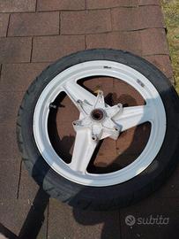 COPPIA CERCHI Honda VFR 750 f 1988 rc24