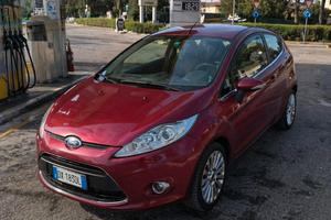 FORD FIESTA 1.4 TDCI TITANIUM – – REVISIONATA – PE