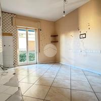 3 LOCALI A MARANO DI NAPOLI