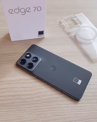 Motorola Edge 70 12/512 come nuovo 