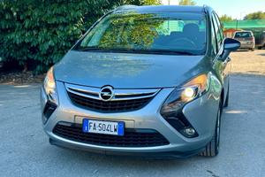 Opel Zafira Tourer 1.6 Turbo soli 115000 km 7 post
