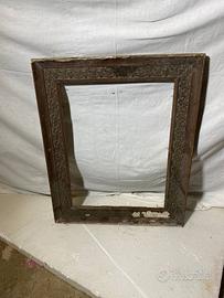 Antica cornice del 1800